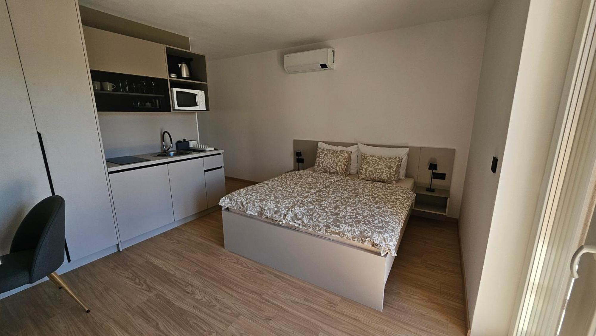 Richi Rooms & App Funtana Eksteriør bilde